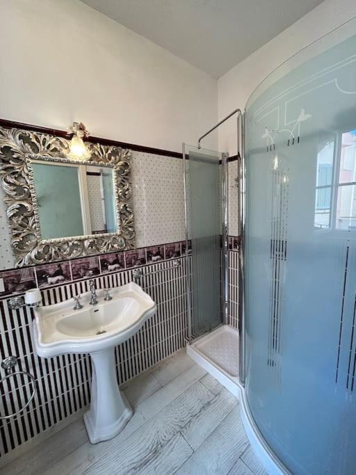 Vacanze Romane Apartment Анцио Экстерьер фото