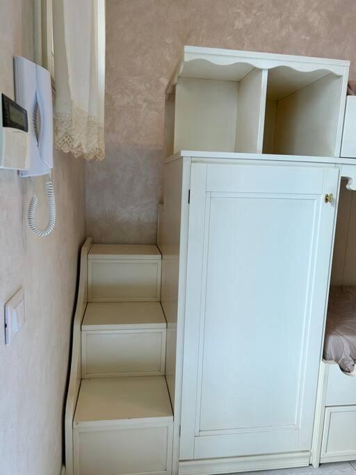 Vacanze Romane Apartment Анцио Экстерьер фото